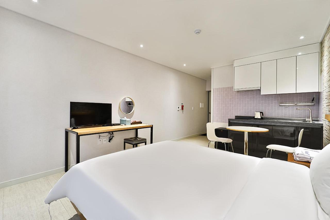 Ciel Mini Hotel Кёнджу Экстерьер фото