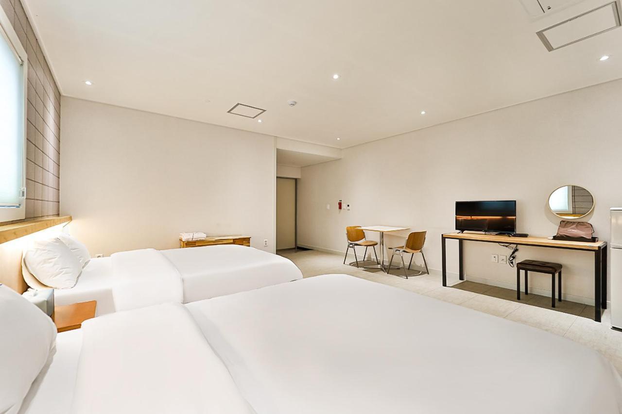 Ciel Mini Hotel Кёнджу Экстерьер фото